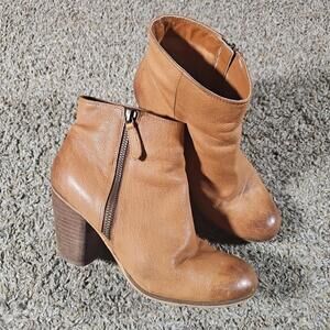 BP RN58665 Genuine Leather 8M Side Zip Wedge Heel Boots